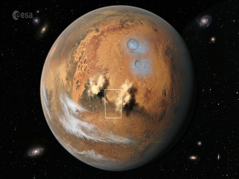 Amazing video of Schiaparelli Crater on Mars released